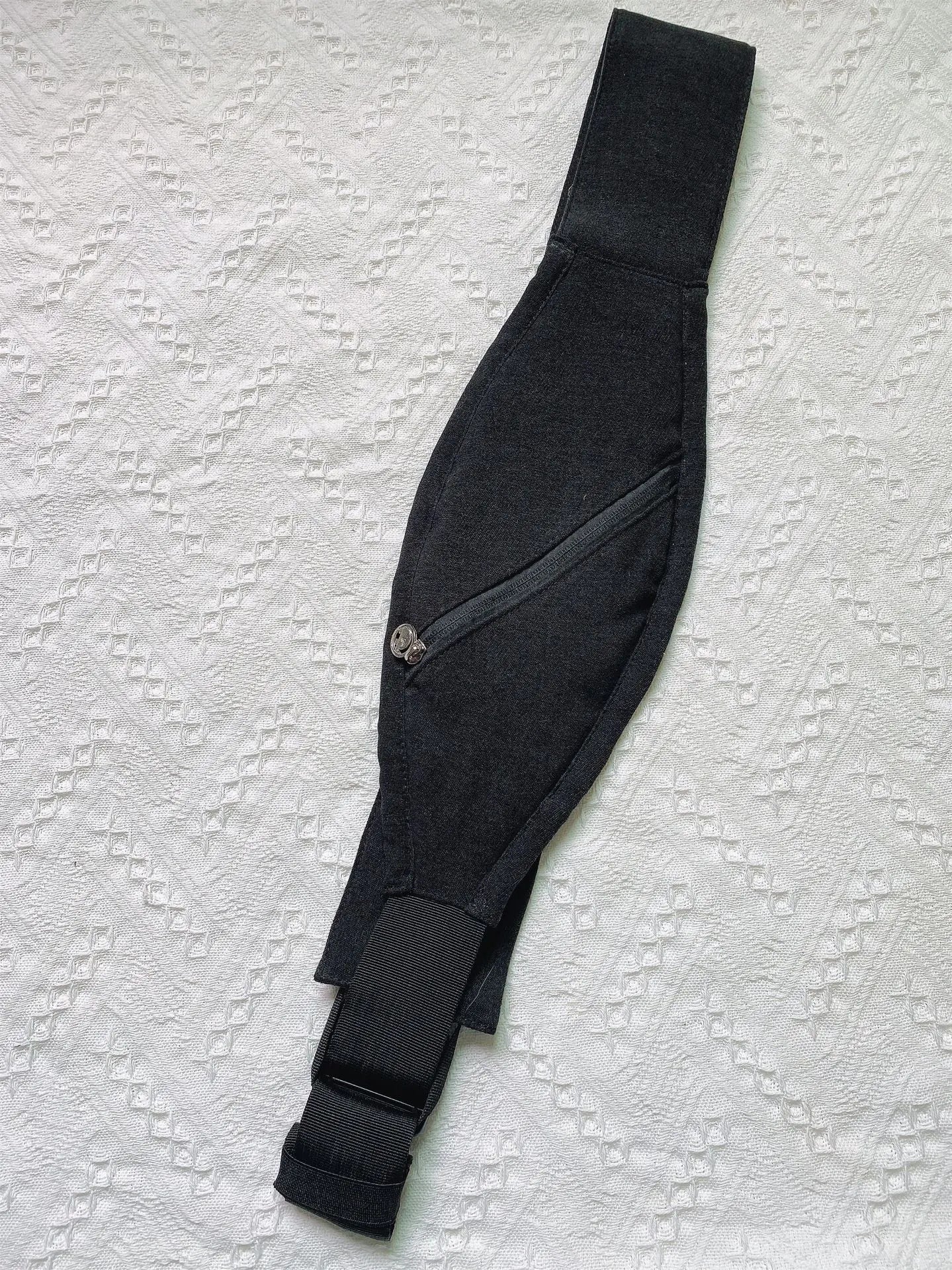Lightweight Summer Baby Sling for Easy Carrying